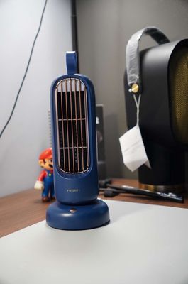 Quạt tháp mini pisen sử dụng pin sạc. Mua bán Quạt tại Quận Tân Phú Tp Hồ Chí Minh được đăng bởi Đôn