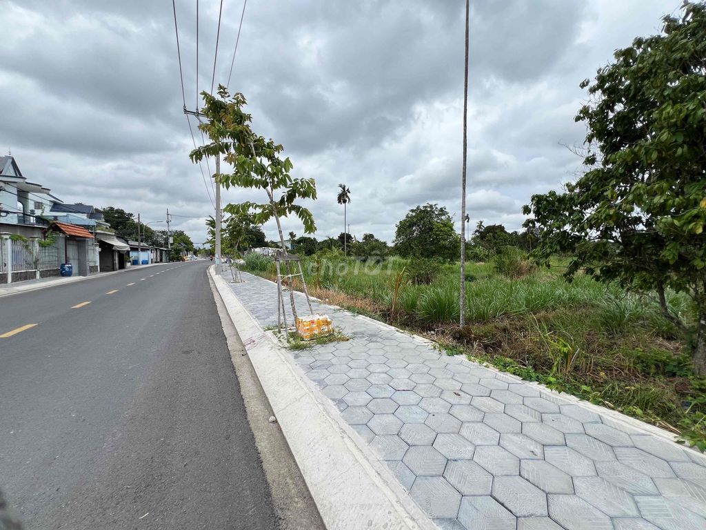 700m2 Đất thổ cư Mặt tiền đường nhựa xe Tải Nhị Bình Hóc Môn
