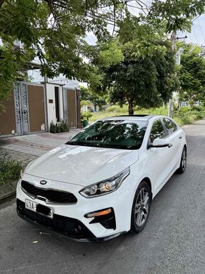 Kia Cerato 2019 1.6 AT Luxury - 77000 km. Mua bán Ô tô tại Quận Ngũ Hành Sơn Đà Nẵng được đăng bởi xuân