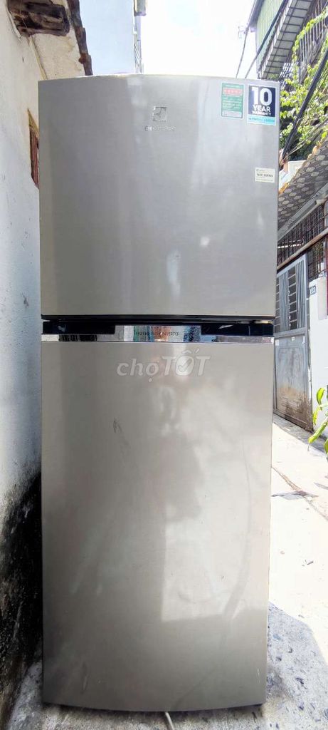 Electrlox 225L inverter mới 95%