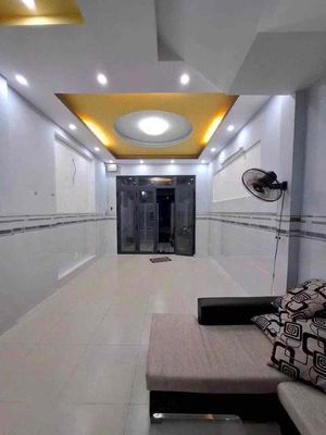 Rent · 4 bd · 80 м² · Huyện Nhà Bè, ул. Đường Huỳnh Tấn Phát