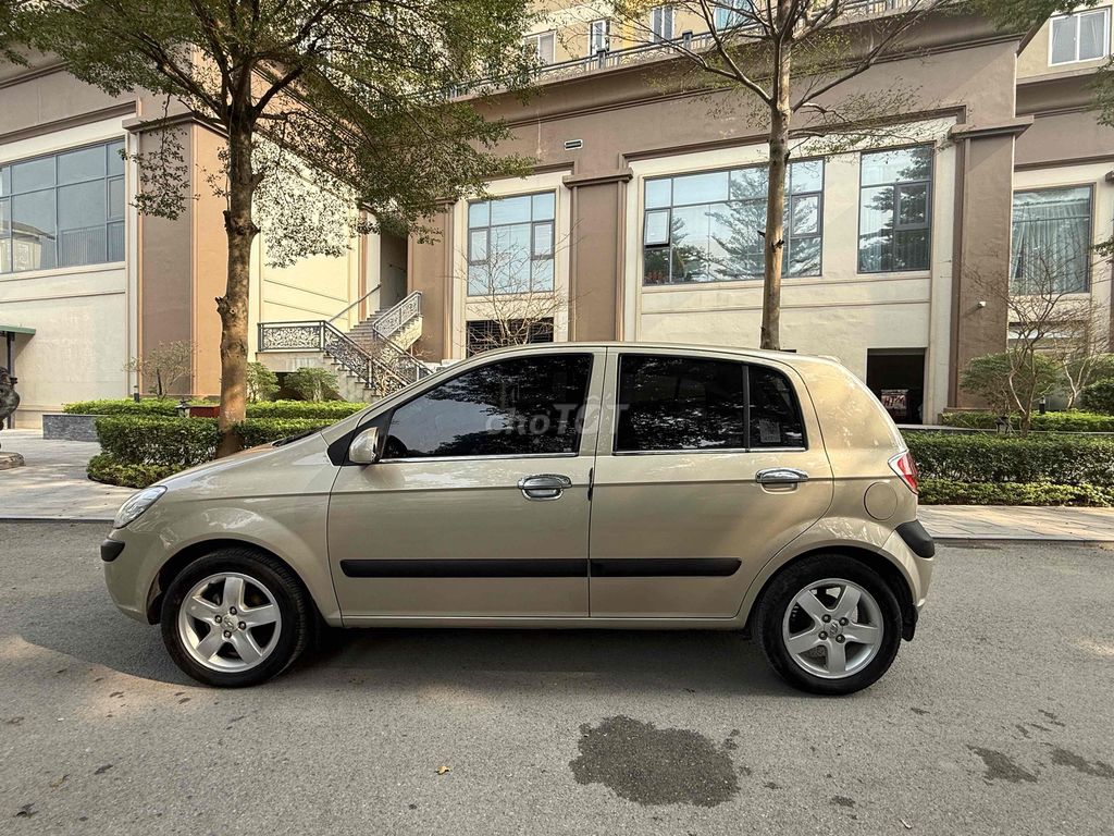 Hyundai Getz 2010 Tự động Vàng cát. Mua bán Ô tô tại Huyện Hoài Đức Hà Nội được đăng bởi Nguyễn Xuân Nam hình 4