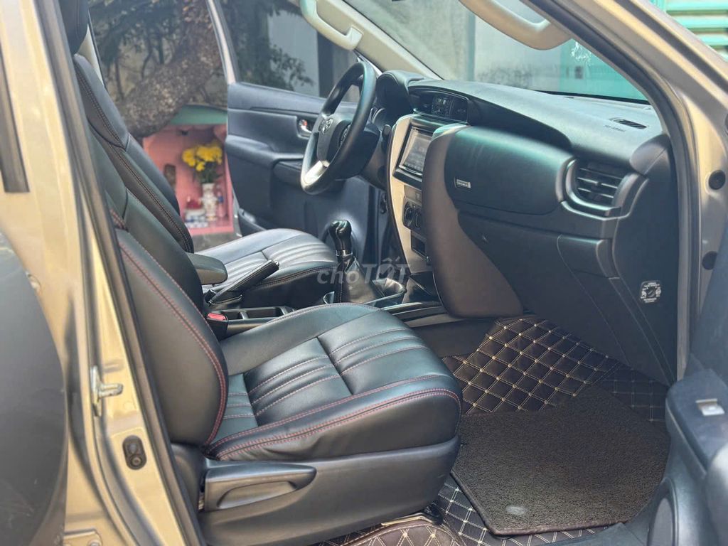 Máy dầu - FORTUNER 2.4G 2017 - Xe 1 Chủ - Giá TL. Mua bán Ô tô tại Quận Gò Vấp Tp Hồ Chí Minh được đăng bởi Thanh Trang Toyota Sure hình 5