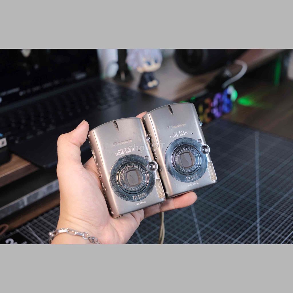 Máy ảnh Canon Ixy 2000is / ixus 960is. Mua bán Máy ảnh, Máy quay tại Huyện Thống Nhất Đồng Nai được đăng bởi Babybun hình 1