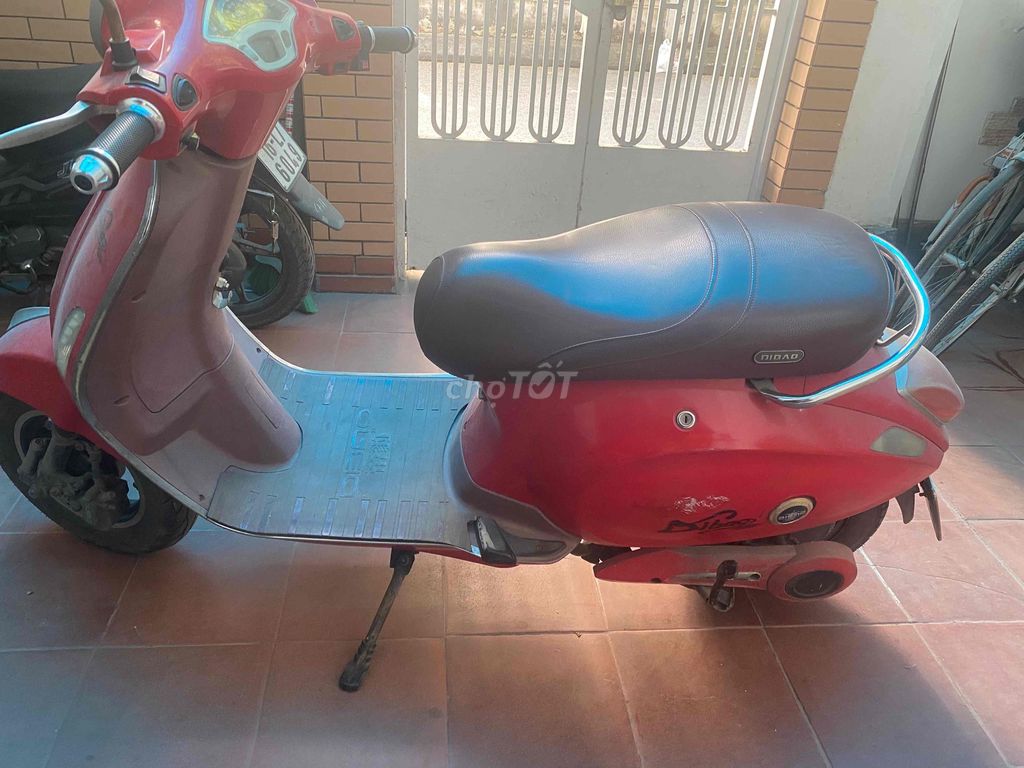 Xe điện DIBAO ĐỎ (CÓ THƯƠNG LƯỢNG). Mua bán Xe điện tại Quận Hai Bà Trưng Hà Nội được đăng bởi Hà hình 2