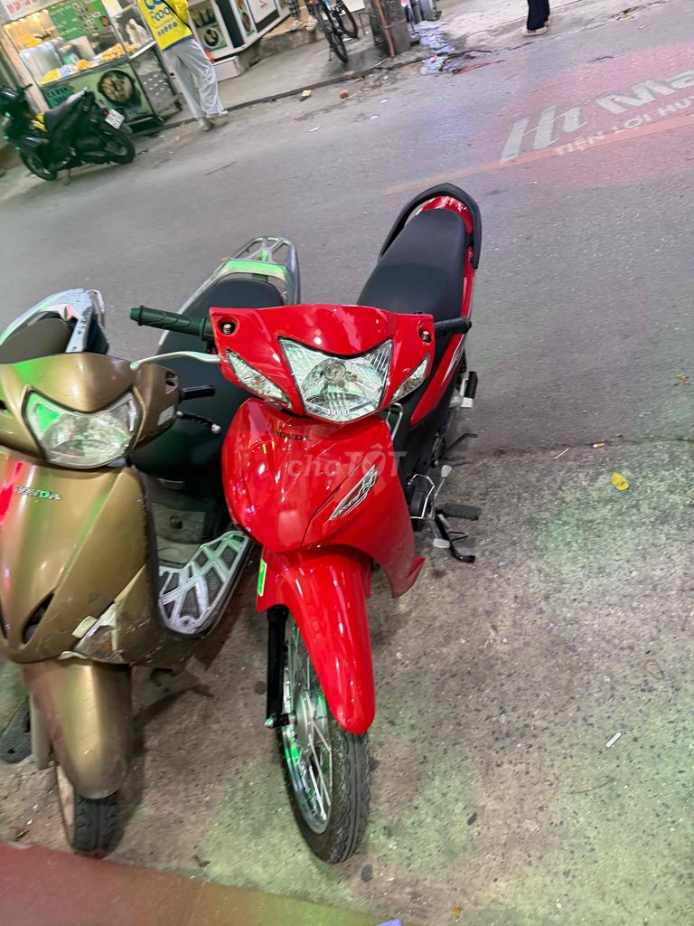 Honda Wave 2026 Красный 2605 км