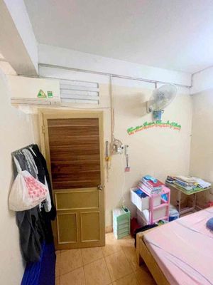 Băn Cc hẻm 63 Gò Dầu DT 58m2 , 2pn, 2wc , có thang máy , ban công rông