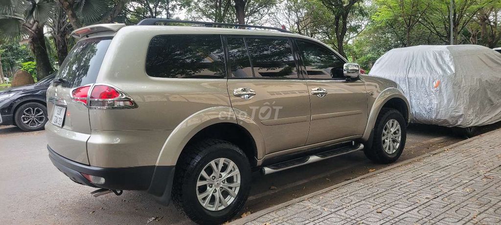 Mitsubishi Pajero Sport 2015 2WD. Mua bán Ô tô tại Thành phố Thủ Đức Tp Hồ Chí Minh được đăng bởi Xuân Khánh  hình 6