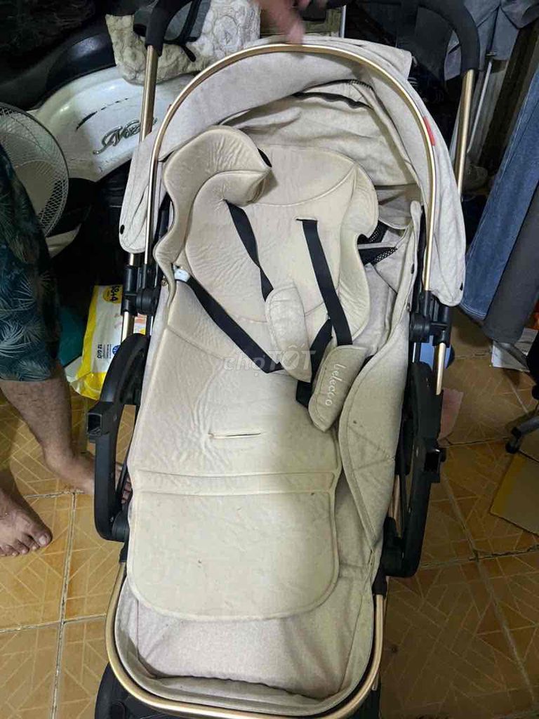 Xe đẩy em bé Bebecoo A8 trắng đã qua sử dụng. Mua bán Mẹ và bé tại Quận Tân Bình Tp Hồ Chí Minh được đăng bởi Tiến Nguyễn hình 1