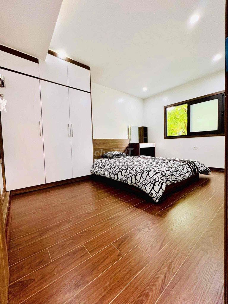 Bán căn hộ Tập thể lô góc Phan Kế Bính- Ba Đình, 95m, giá chỉ 3,5 tỷ