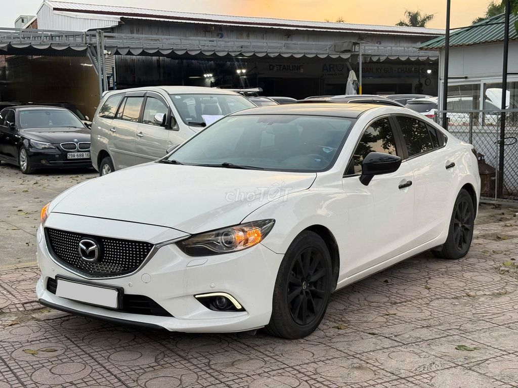 Mazda 6 2.0AT 2016 Trắng 9 vạn