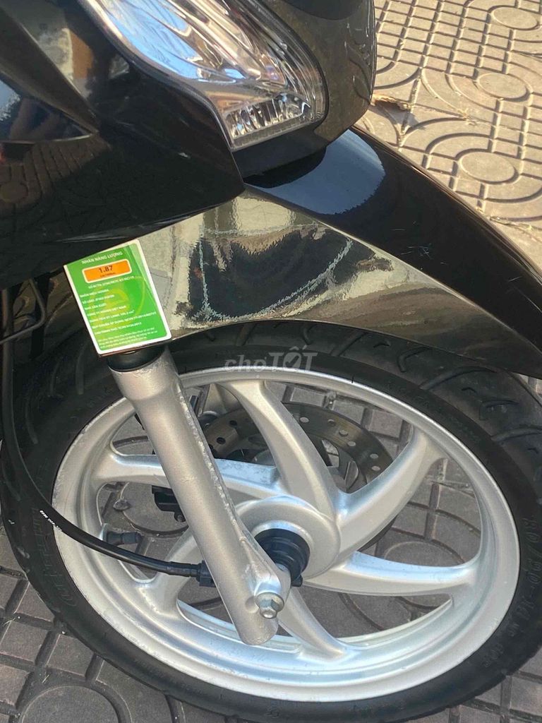 Honda Vision 2021 Đen 12000 km. Mua bán Xe máy tại Thành phố Sóc Trăng Sóc Trăng được đăng bởi Cường hình 7