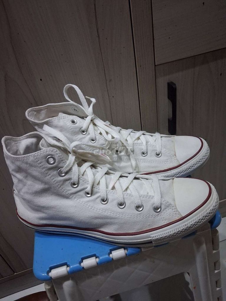 Giày bata Converse cổ cao vải trắng 43.5-44. Mua bán Giày dép tại Quận 7 Tp Hồ Chí Minh được đăng bởi An Vũ hình 1