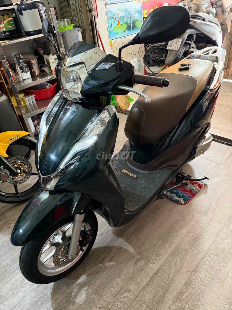 Honda Lead 2018 BSTP 9master, оригинальный, новый автомобиль