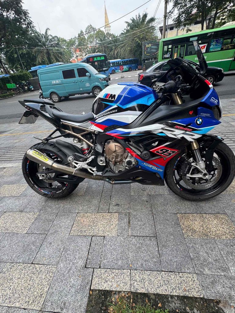 BMW S1000RR Xanh Trắng Đỏ. Mua bán Xe máy tại Quận 1 Tp Hồ Chí Minh được đăng bởi Tuấn moto hình 3