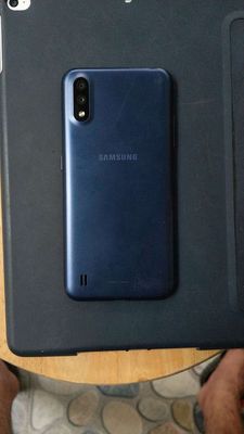 Samsung A01 2Sim Full Zin Đẹp Zalo Yutube Mượt 95%