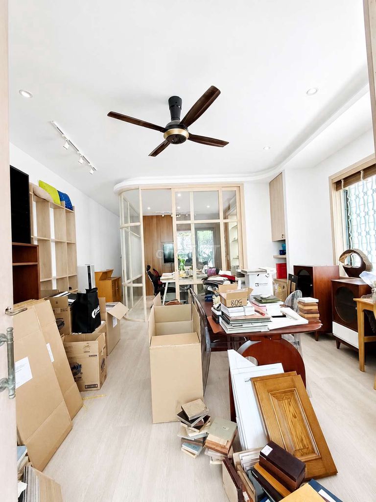 Mặt bằng trệt 60m2 Nguyễn Đình Chính có sân vườn xanh mát