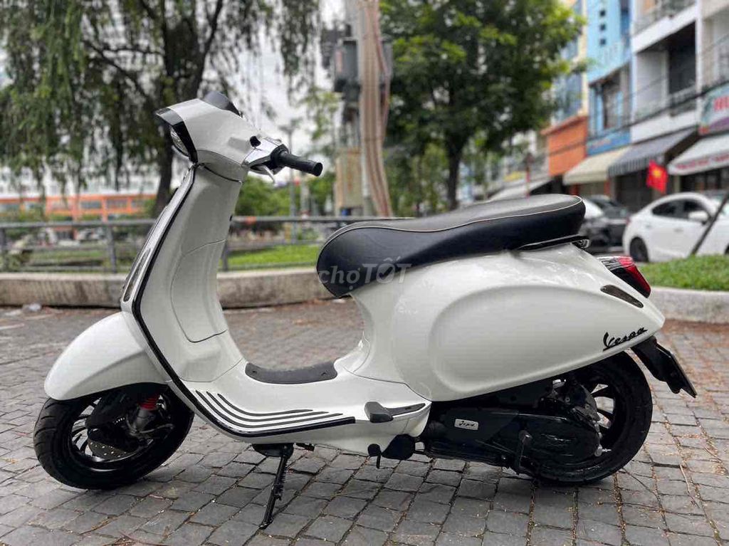 Vespa trắng 2020 phanh abs. Mua bán Xe máy tại Quận Thanh Khê Đà Nẵng được đăng bởi Long hình 3