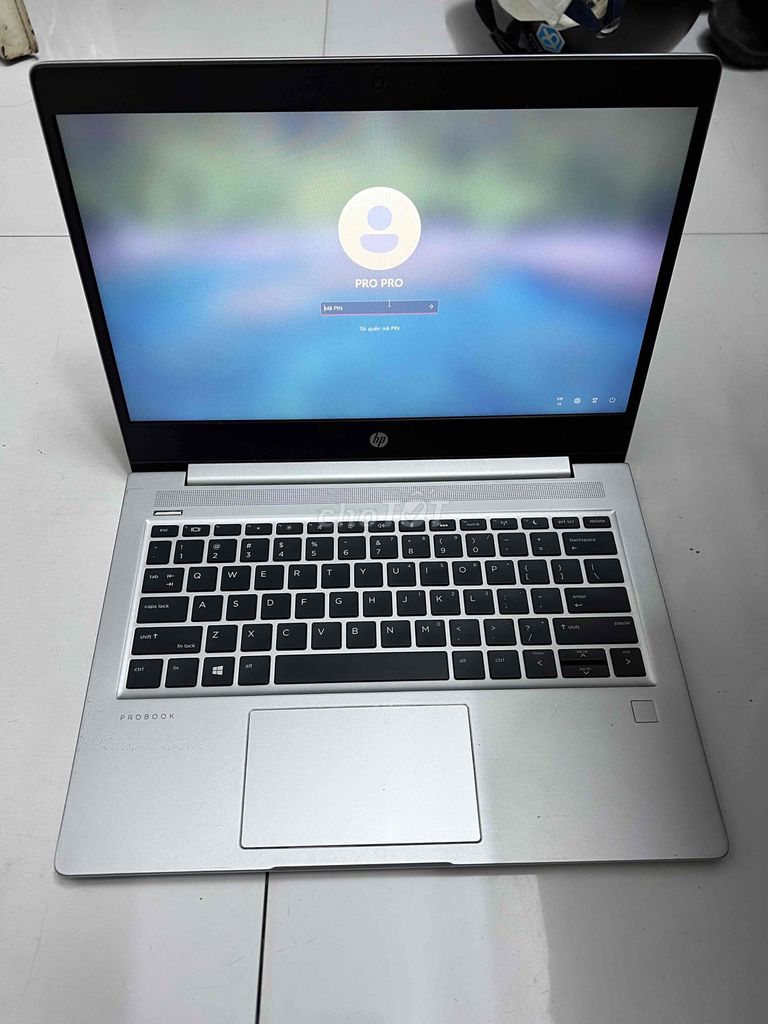 bán hp i5-8gb-256gb ssd gen 8 mây đẹp pin ok sạc z