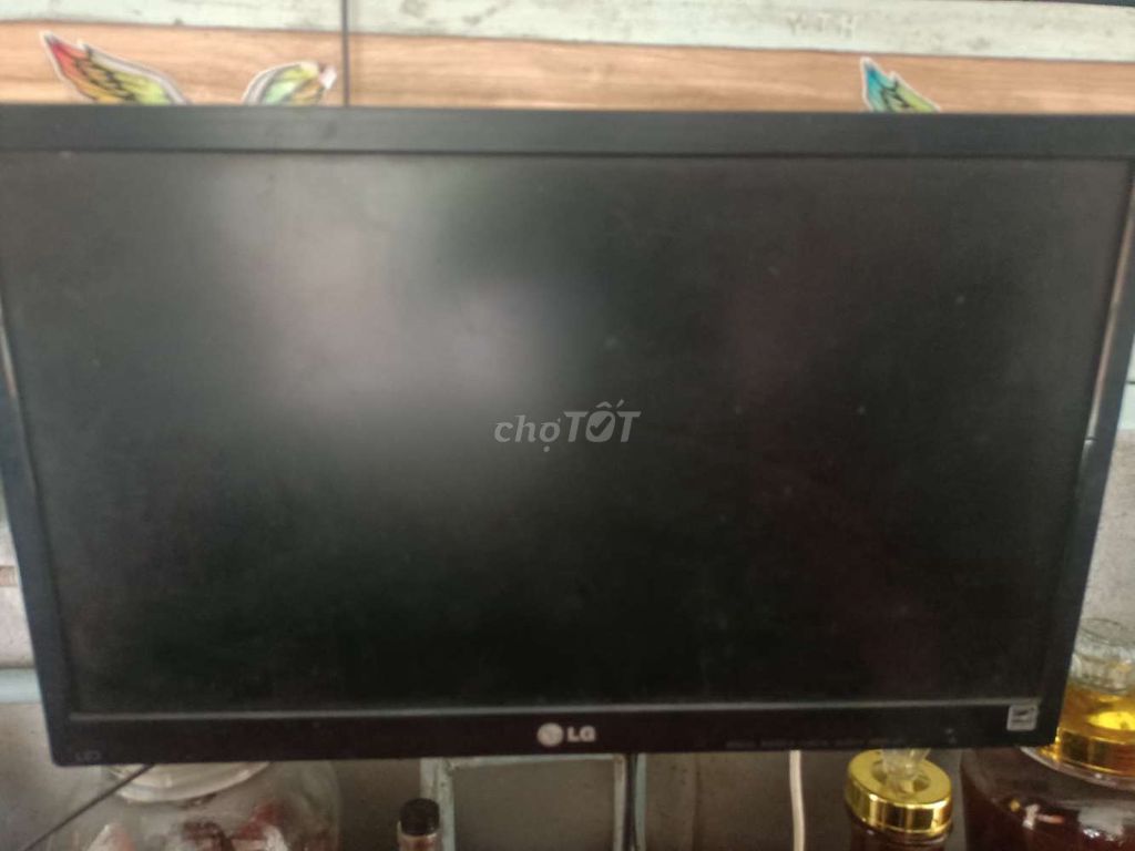 Màn hình LG 19 inch Đen Đã sử dụng. Mua bán Phụ kiện (Màn hình, Chuột...) tại Huyện Càng Long Trà Vinh được đăng bởi  đồ qua sử dụng hình 1
