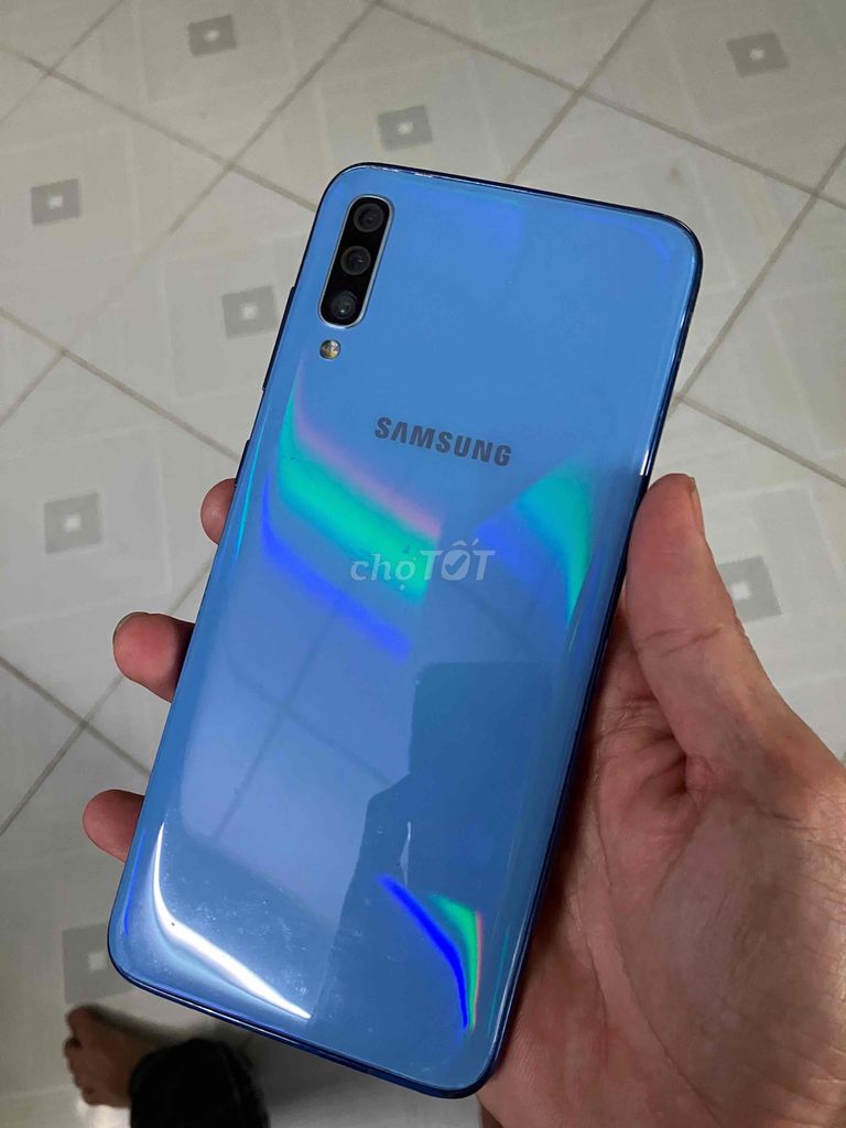 Samsung A70 6GB/128GB Xanh Đã dùng. Mua bán Điện thoại tại Huyện Long Hồ Vĩnh Long được đăng bởi Đồ cũ đủ loại điện thoại loa anply máy tính hình 1