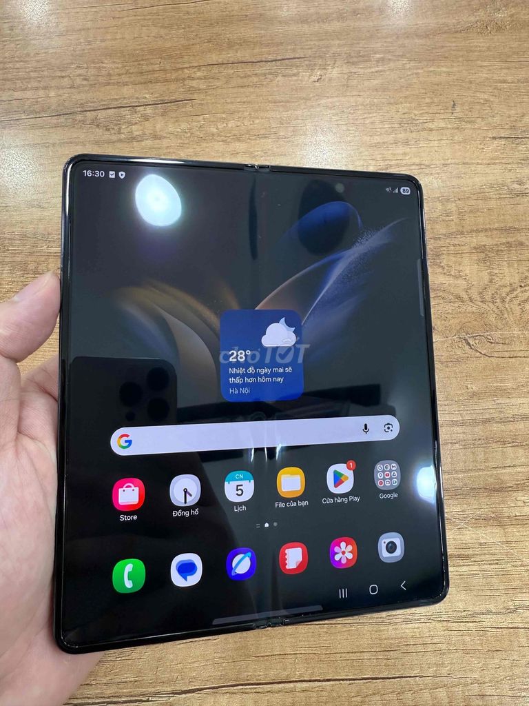 Samsung Fold 4 256GB Đen. Mua bán Điện thoại tại Quận 1 Tp Hồ Chí Minh được đăng bởi Hà Gia hình 1