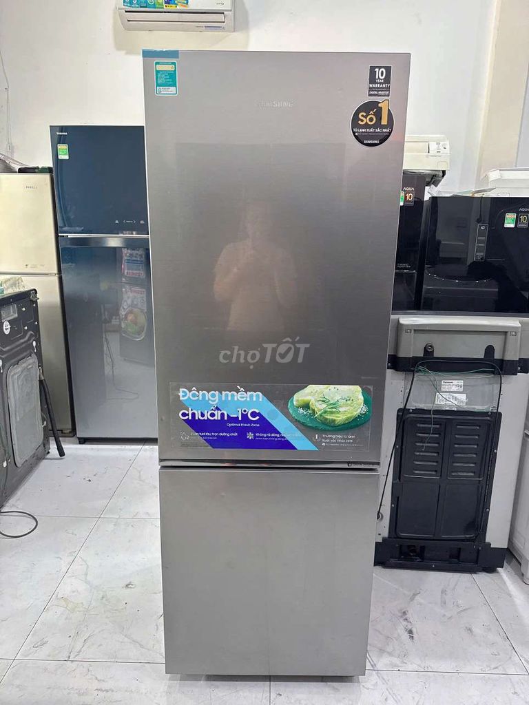 Thanh lý tủ lạnh Samsung  315L , bao ship 🤩🤩. Mua bán Tủ lạnh tại Thành phố Thủ Đức Tp Hồ Chí Minh được đăng bởi long hình 1