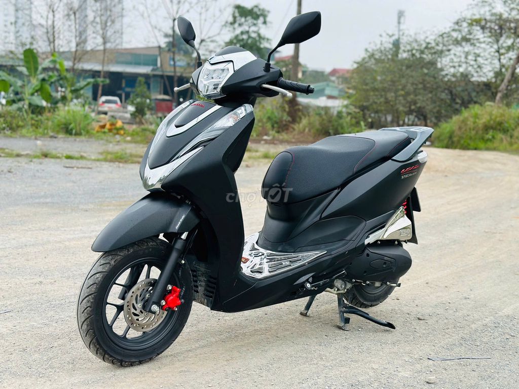 HONDA LEAD 125 ĐEN NHÁM NỮ ĐI GIỮ GÌN CHÍNH CHỦ. Mua bán Xe máy tại Quận Nam Từ Liêm Hà Nội được đăng bởi Lê Duy Anh hình 4