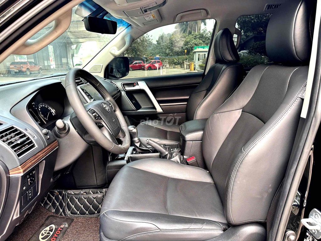 Toyota Hà Đông bán Prado 2021 2.7VX 4v5 km. Mua bán Ô tô tại Quận Hà Đông Hà Nội được đăng bởi Toyota Hà Đông Tsure hình 6