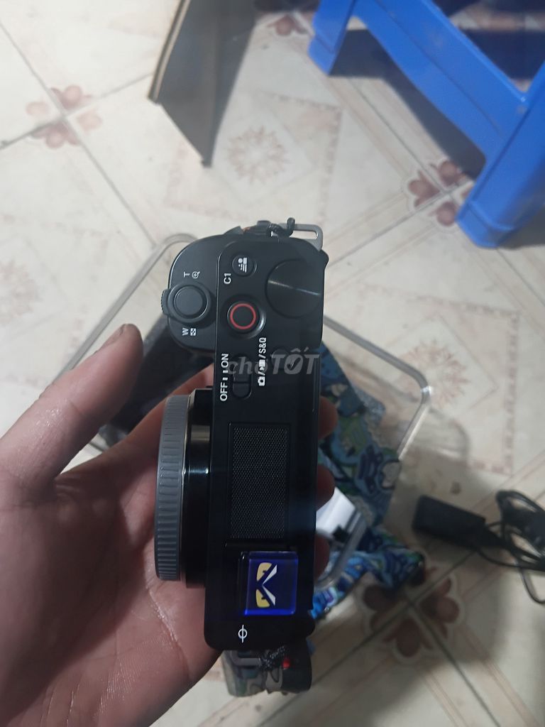 Máy ảnh Sony ZV-E10 99%. Mua bán Máy ảnh, Máy quay tại Quận Hoàng Mai Hà Nội được đăng bởi Nguyễn Thanh Tùng hình 1