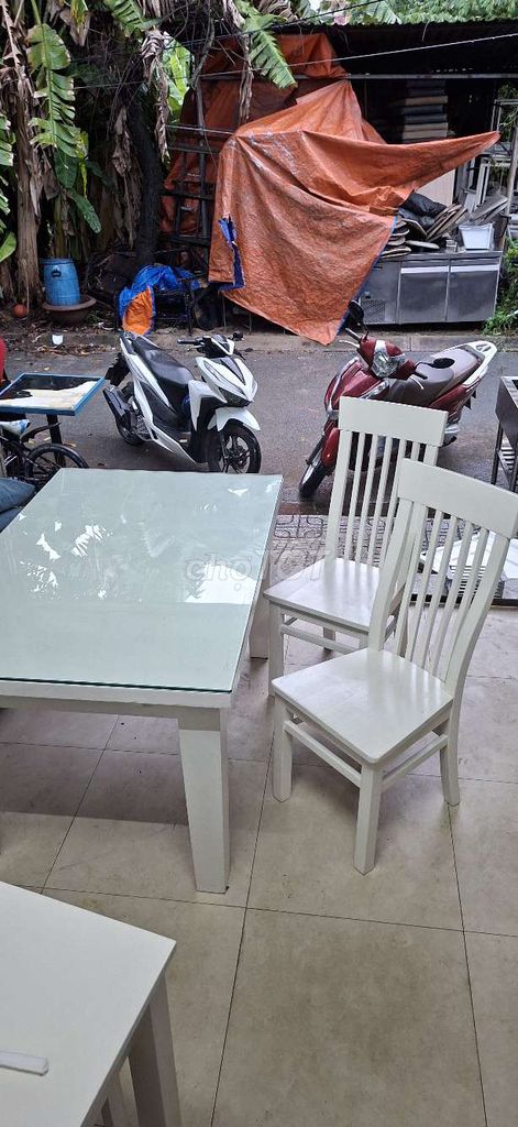 Thanh lý bộ bàn ăn thông minh 4 ghế gỗ Sồi giá rẻ. Mua bán Bàn ghế tại Huyện Bình Chánh Tp Hồ Chí Minh được đăng bởi Trần Gia Phát hình 1