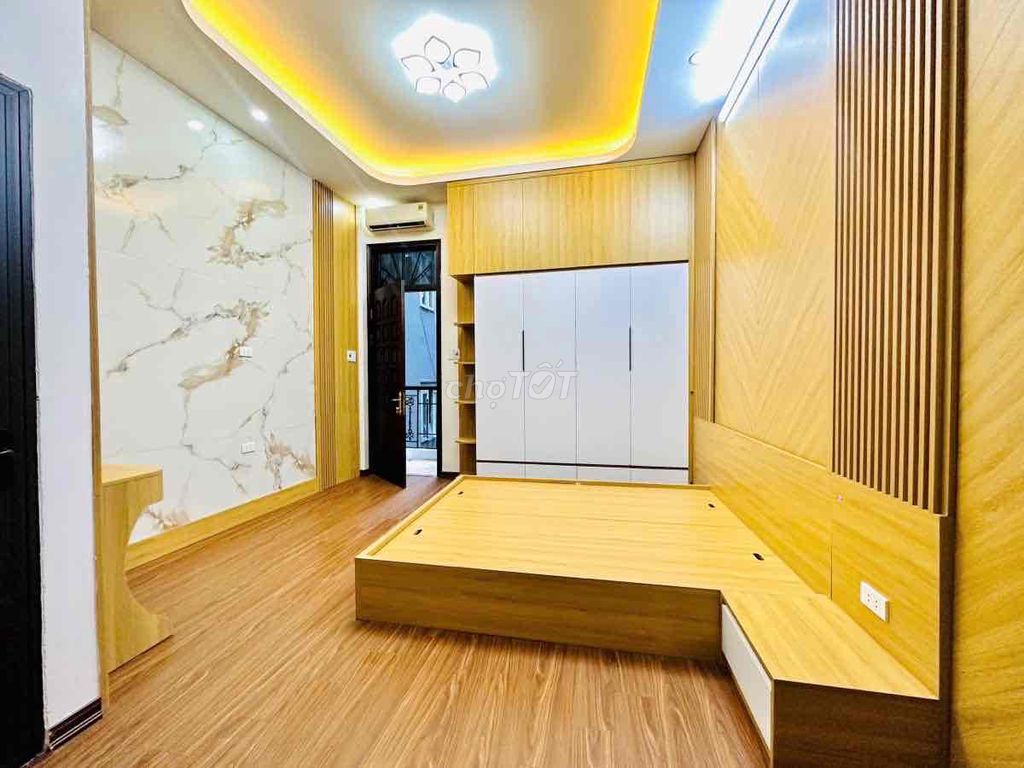 Cực phẩm Minh Khai, ngõ thông, ô tô tránh, bán đất tặng nhà, 54m2