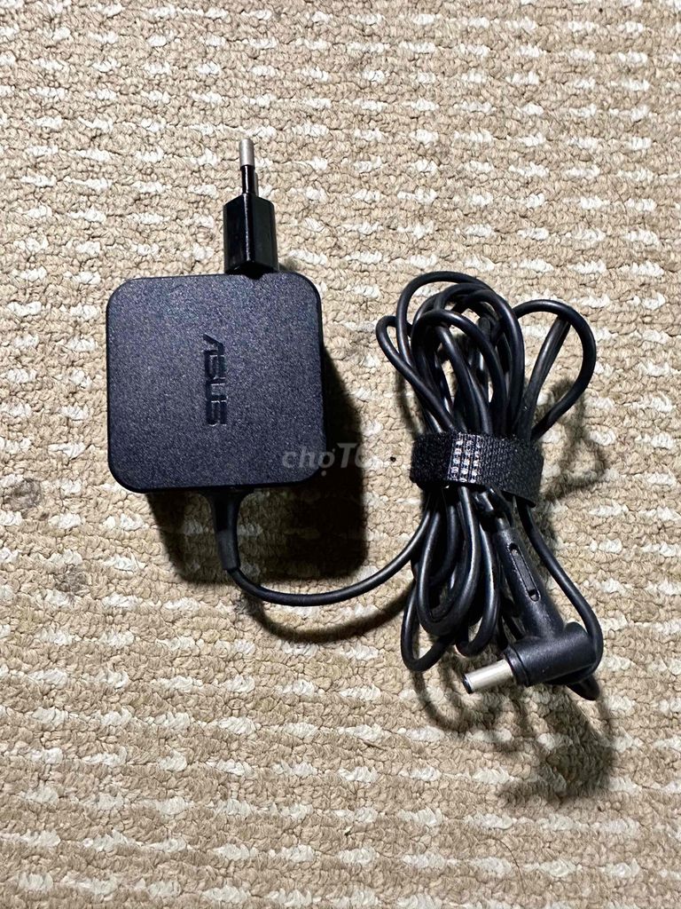 Sạc laptop Asus 45W 4mm Đen. Mua bán Phụ kiện (Màn hình, Chuột...) tại undefined Tp Hồ Chí Minh được đăng bởi Lâm Quốc Cường hình 1