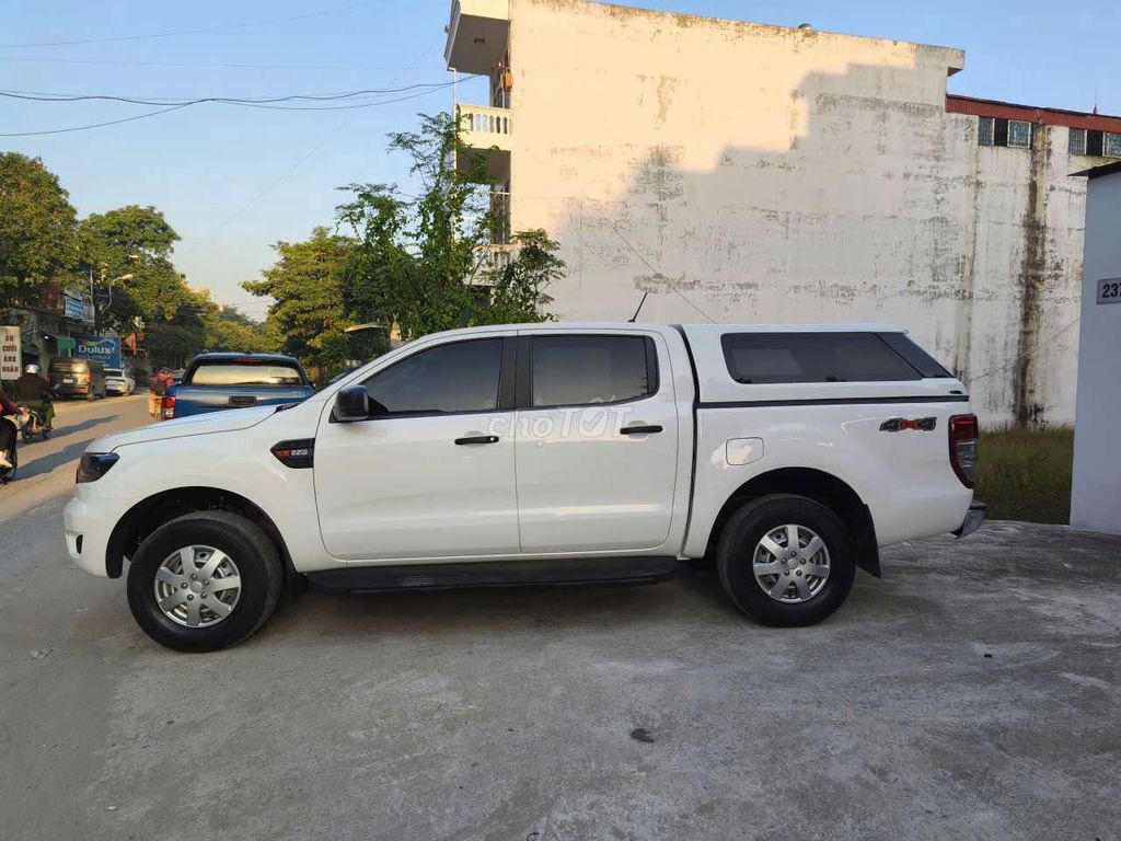 2020 XL 2.2L 4x4 MT - 107000 km. Mua bán Ô tô tại Huyện Thanh Trì Hà Nội được đăng bởi Chuyên mua bán xe Bán Tải Lướt  hình 5