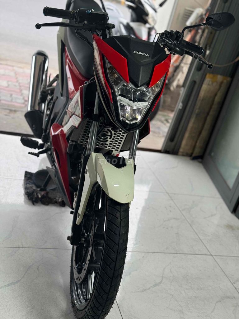 Honda Sonic 2019 Đỏ Trắng Đen. Mua bán Xe máy tại Quận 8 Tp Hồ Chí Minh được đăng bởi Thinhlaptop hình 3