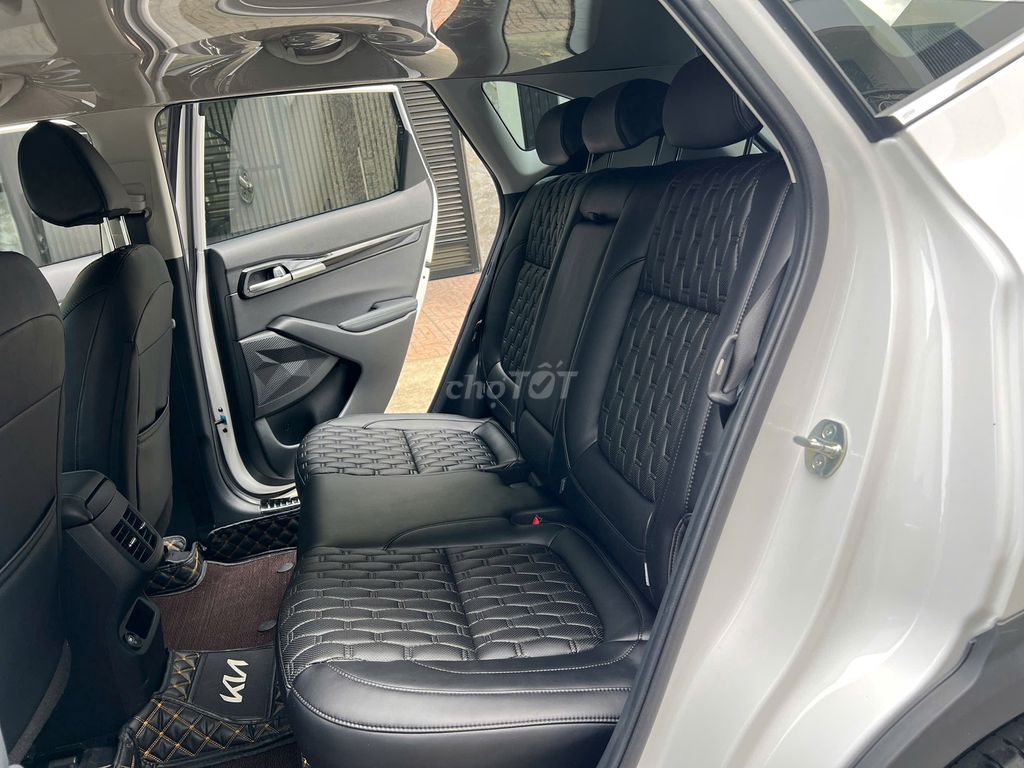 Kia Seltos Luxury 1.4 AT 2023 - 25999 km. Mua bán Ô tô tại Thành phố Thủ Dầu Một Bình Dương được đăng bởi trần thị khánh huyền  hình 13
