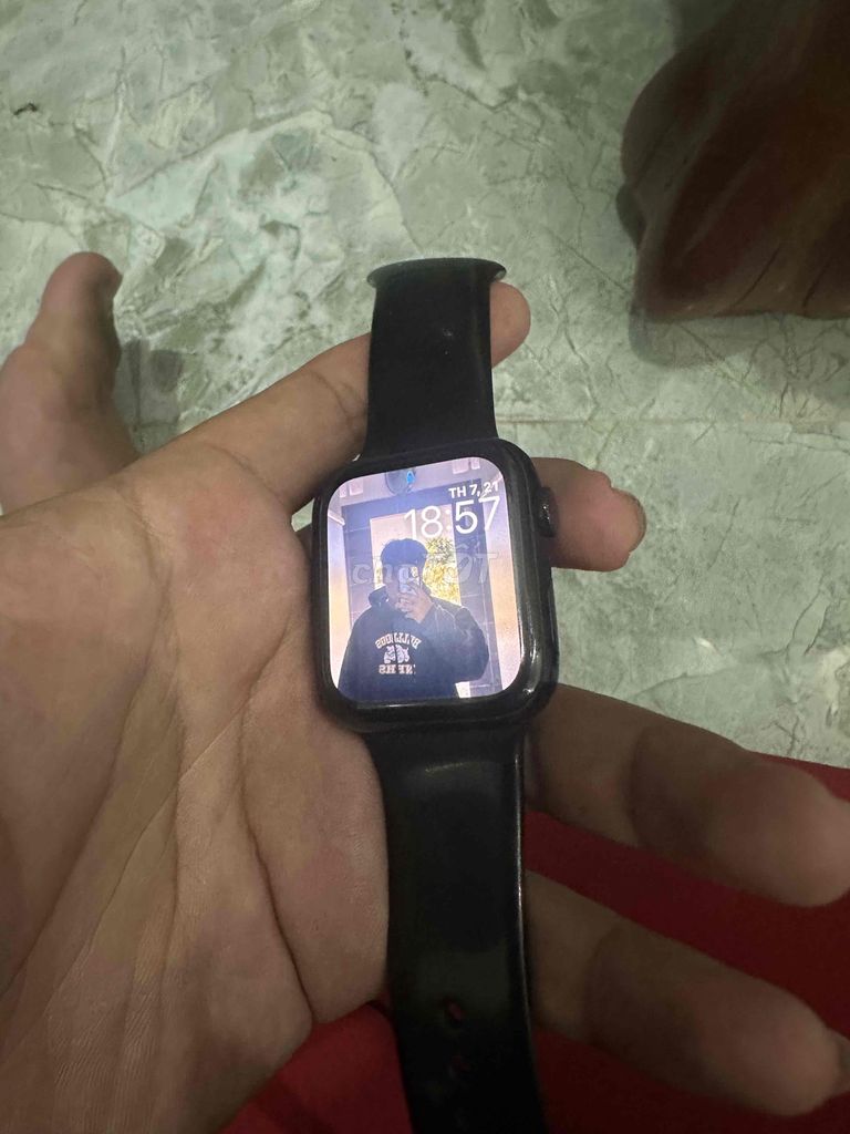 Apple Watch Series 5 Thép 44mm Đen. Mua bán Thiết bị đeo thông minh tại Huyện Long Điền Bà Rịa - Vũng Tàu được đăng bởi Nguyễn Văn Minh hình 1