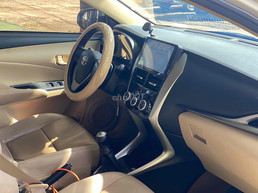 Toyota Vios 2018 E số sàn Trắng. Mua bán Ô tô tại Thành phố Long Khánh Đồng Nai được đăng bởi Mr hiếu hình 14