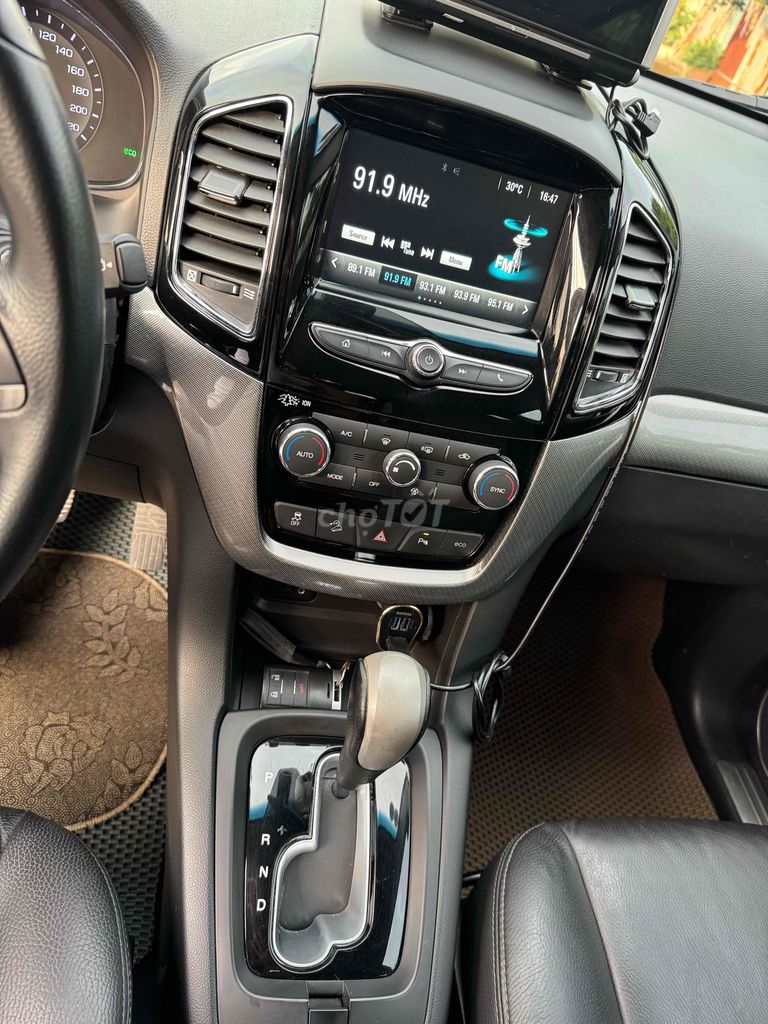 captival LTZ tự động xe gia đình chạy kỹ. Mua bán Ô tô tại Quận 12 Tp Hồ Chí Minh được đăng bởi Ô TÔ CHÍ DŨNG  hình 10