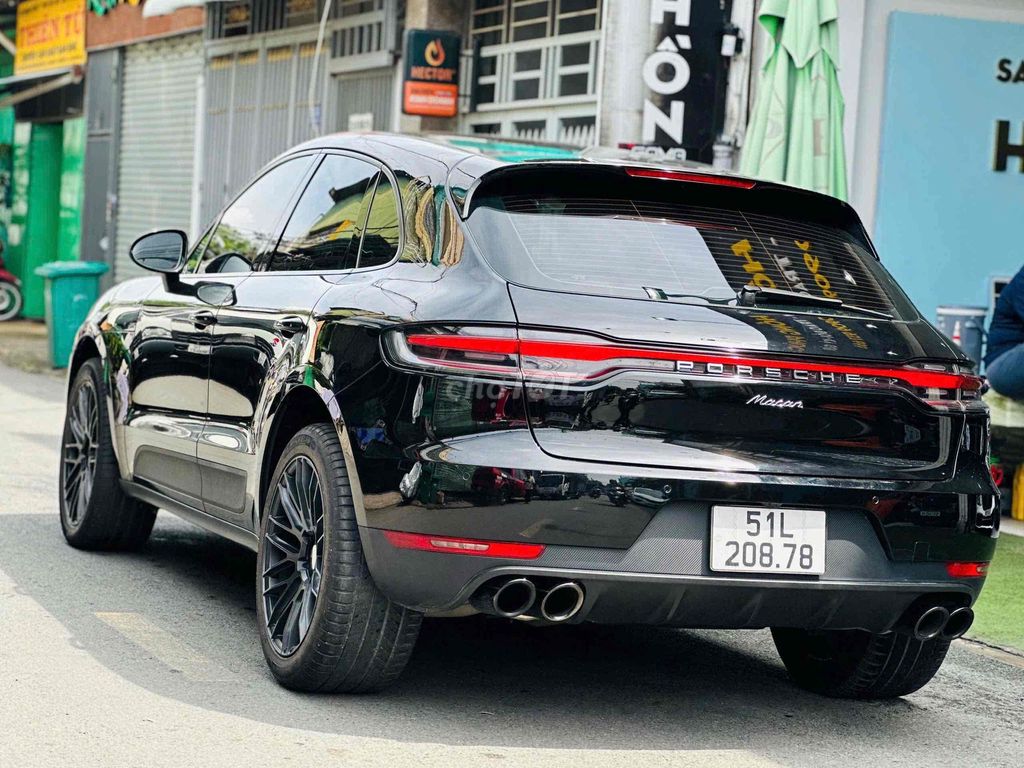 Bán xe Porsche Macan Model 2020. Mua bán Ô tô tại Quận 8 Tp Hồ Chí Minh được đăng bởi Hồng Phúc hình 2