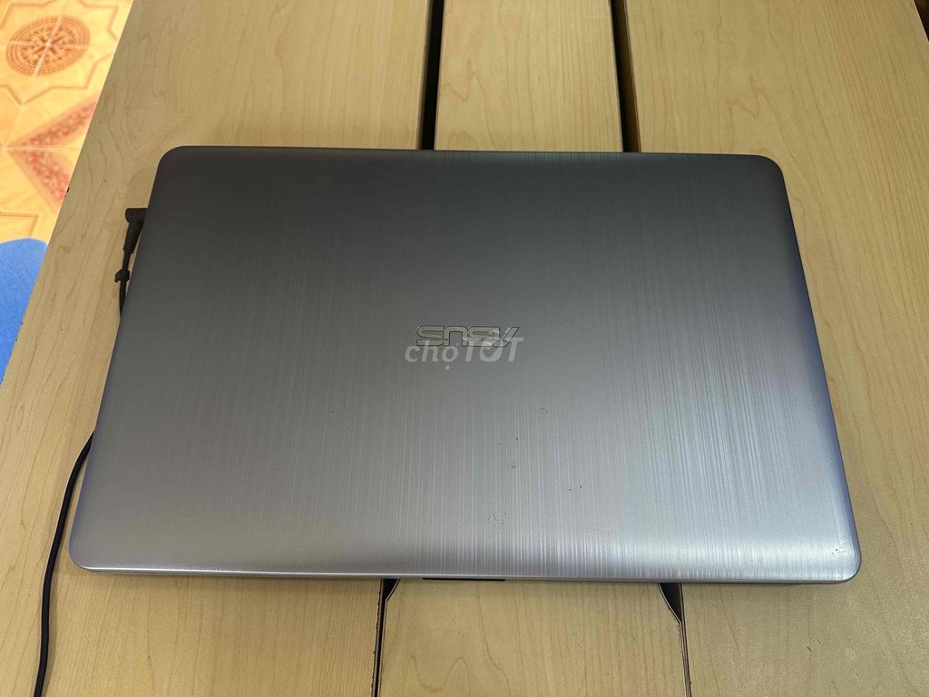 Asus S541 cỏ máy đẹp ngon lành. Mua bán Laptop tại Quận Thanh Xuân Hà Nội được đăng bởi Tuấn Minh hình 1
