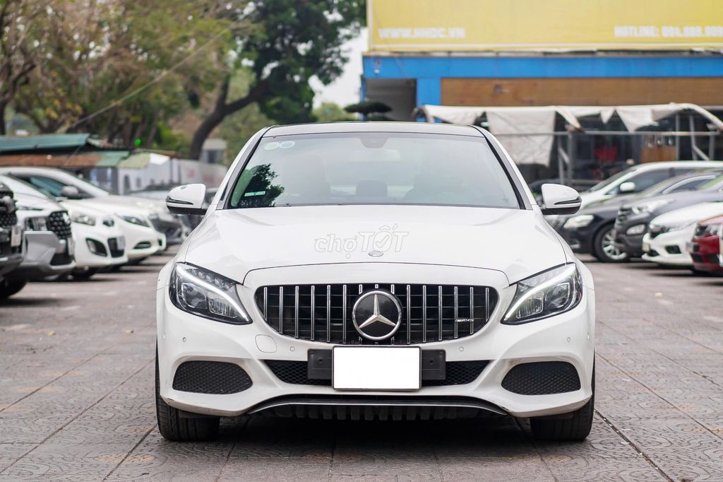 Mercedes Benz C C200 sản xuất 2016 siêu mới