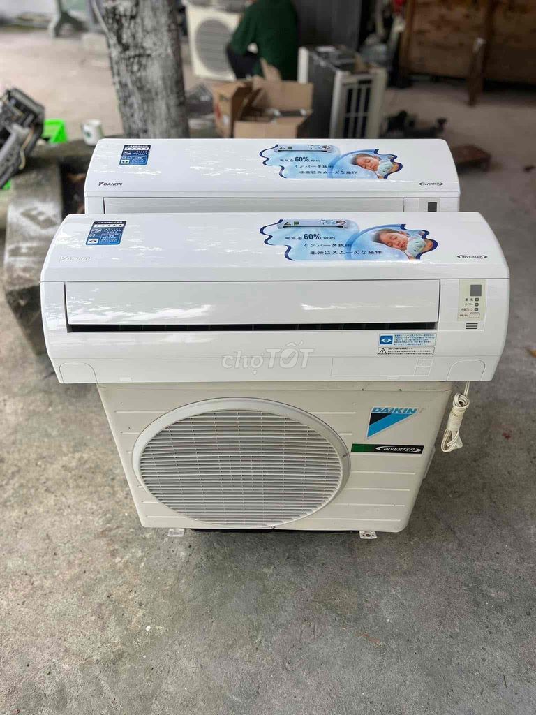 Điều hoà - DAIKIN INVERTER 1HP(9000btu) tặng ông