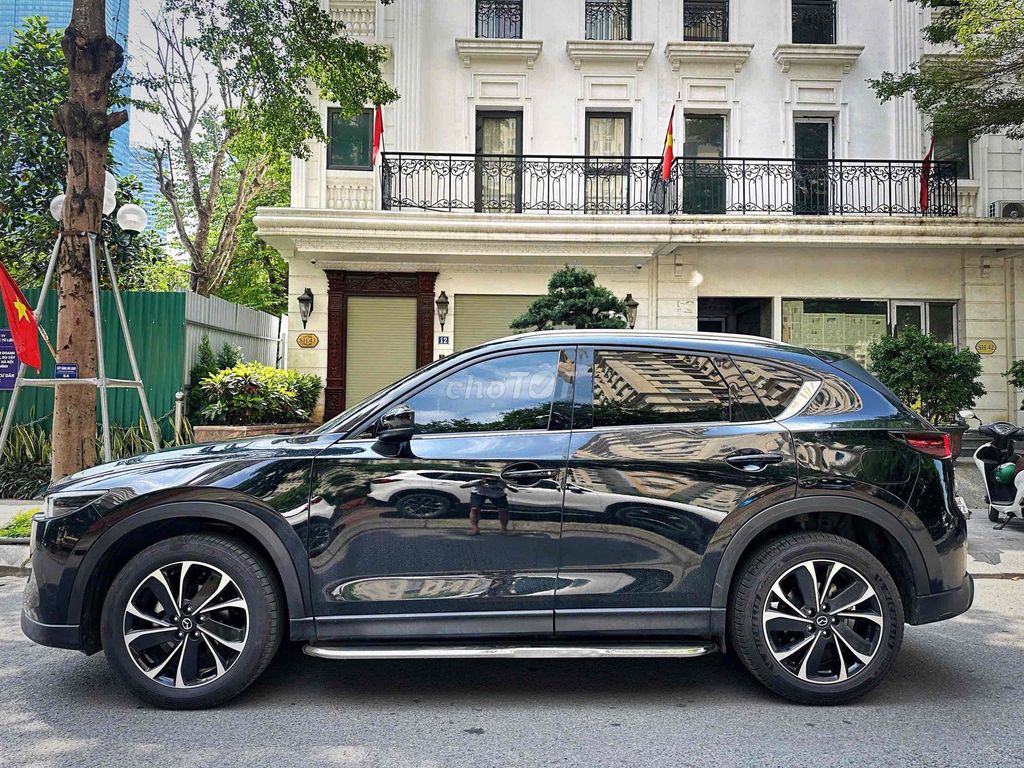 Mazda CX 5 2024 Luxury 2.0 AT - 20000 km. Mua bán Ô tô tại Quận Cầu Giấy Hà Nội được đăng bởi Thái Hoàng Long Auto hình 3