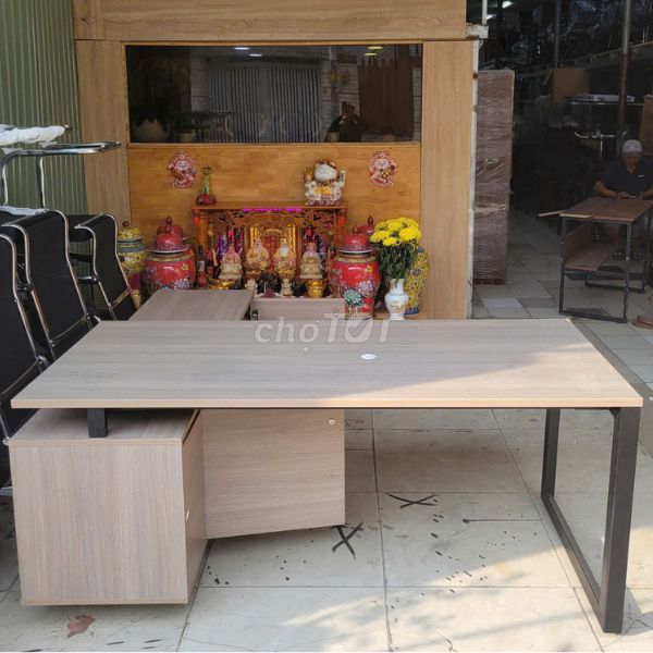 Bàn giám đốc chân sắt gỗ chữ L có tủ phụ như mới. Mua bán Đồ dùng văn phòng tại Quận Bình Thạnh Tp Hồ Chí Minh được đăng bởi Shop Nội thất Phú Nhàn hình 1
