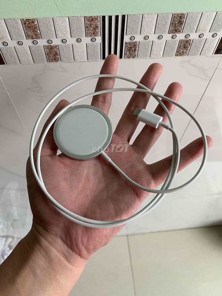 THANH LÝ SẠC MAGSAFE IPHONE sạc không dây