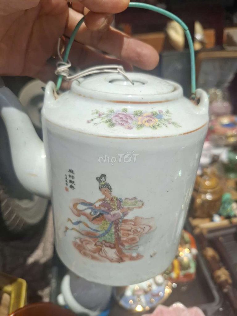 Bình tích gốm sứ vẽ 2 mặt cổ xưa. Mua bán Đồ sưu tầm, đồ cổ tại Quận Tân Phú Tp Hồ Chí Minh được đăng bởi Tuyết hình 1