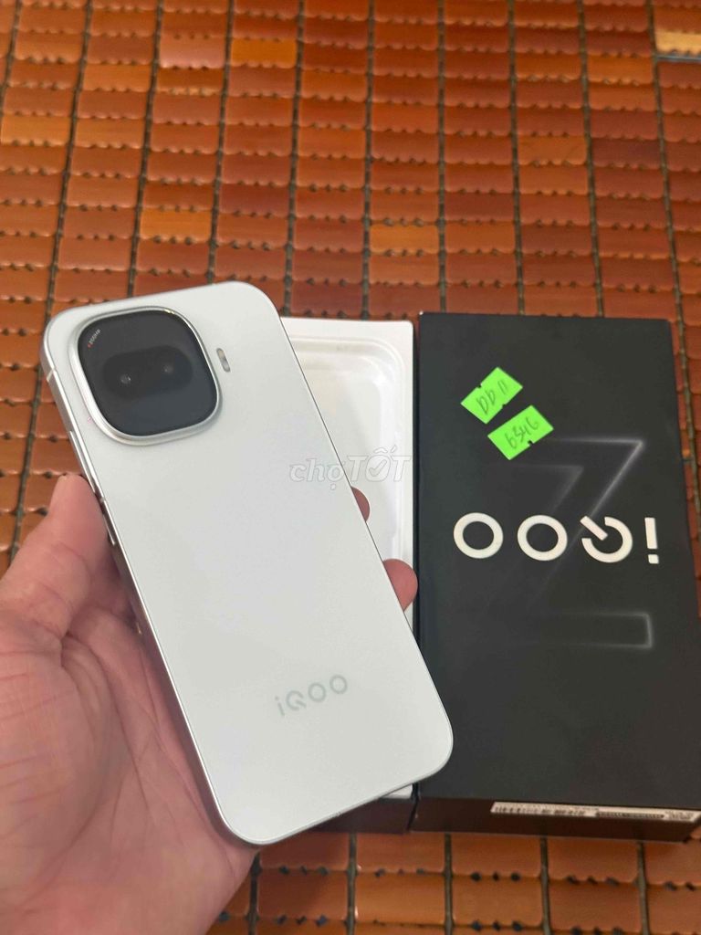 iQOO Z11 Turbo 12GB/256GB trắng fullbox bán ạ. Mua bán Điện thoại tại Thành phố Thủ Dầu Một Bình Dương được đăng bởi Hoàng hải hình 1