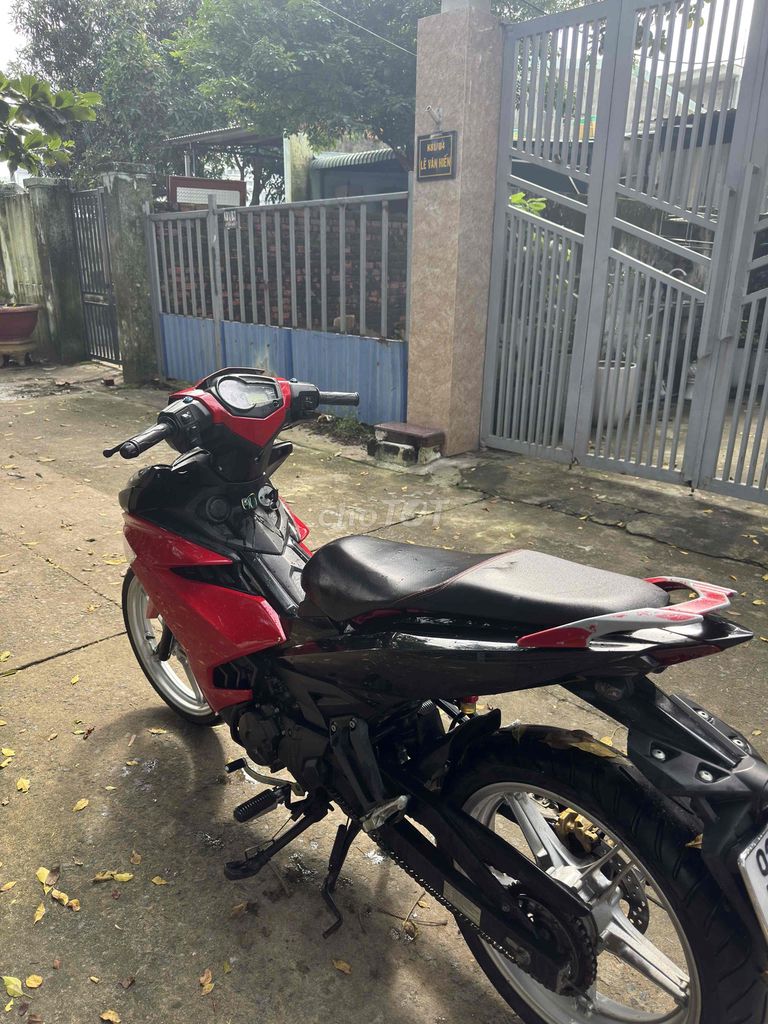 Yamaha Exciter 150 2017 Đỏ đen. Mua bán Xe máy tại Quận Ngũ Hành Sơn Đà Nẵng được đăng bởi Hoang Gia hình 3