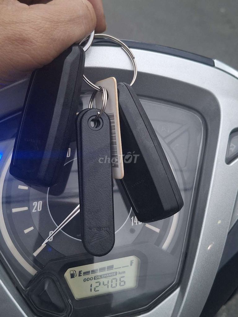 Lead đèn led 4 Val. Biển 43. Khóa ga Nguyên rin. Mua bán Xe máy tại Quận Hải Châu Đà Nẵng được đăng bởi Mua Bán Xe Cũ Có Góp Nợ xấu hình 7